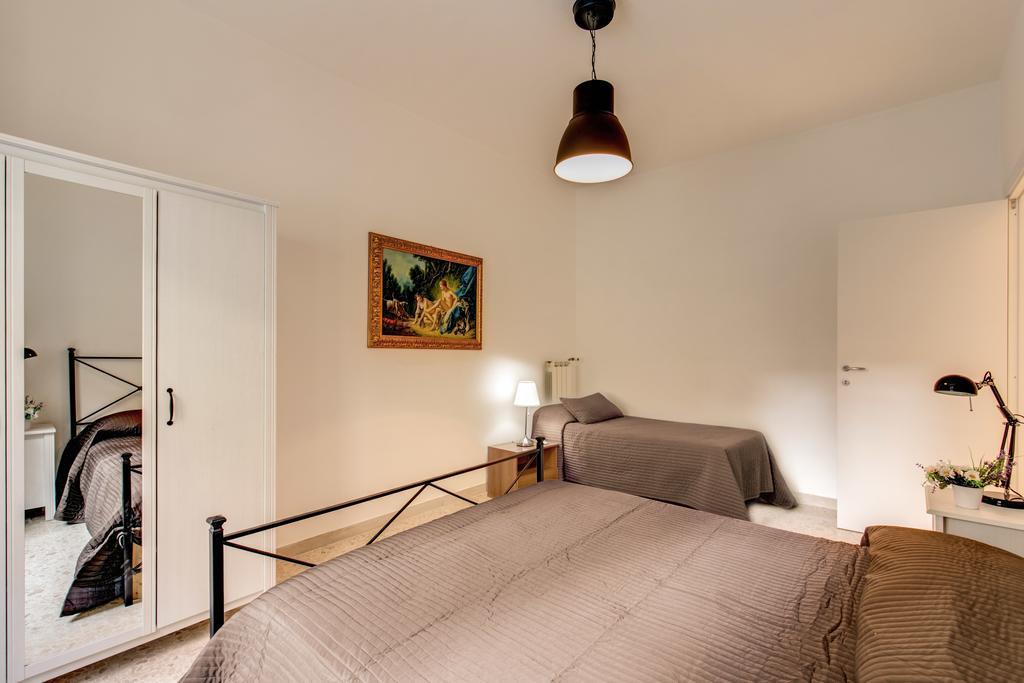 Daisy Guest House Colosseo Rome Chambre photo